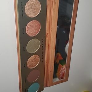 Natural goddess eyeshadow palette
